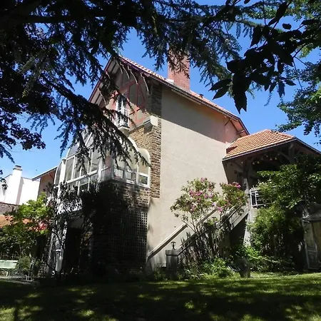 Gasthof Vingt Mille Lieux *